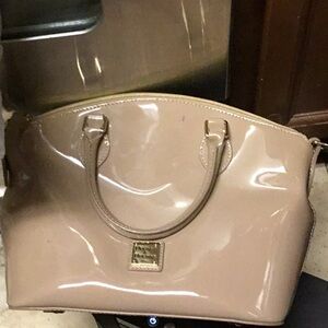 Like new patent leather lux Dooney and Bourke small satchel.